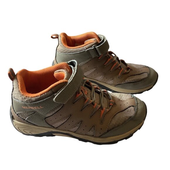 Merrell Kids Moab FST Mid A/C Waterproof Hiking Boots Size 4.5M  Leather Blend - Picture 1 of 7